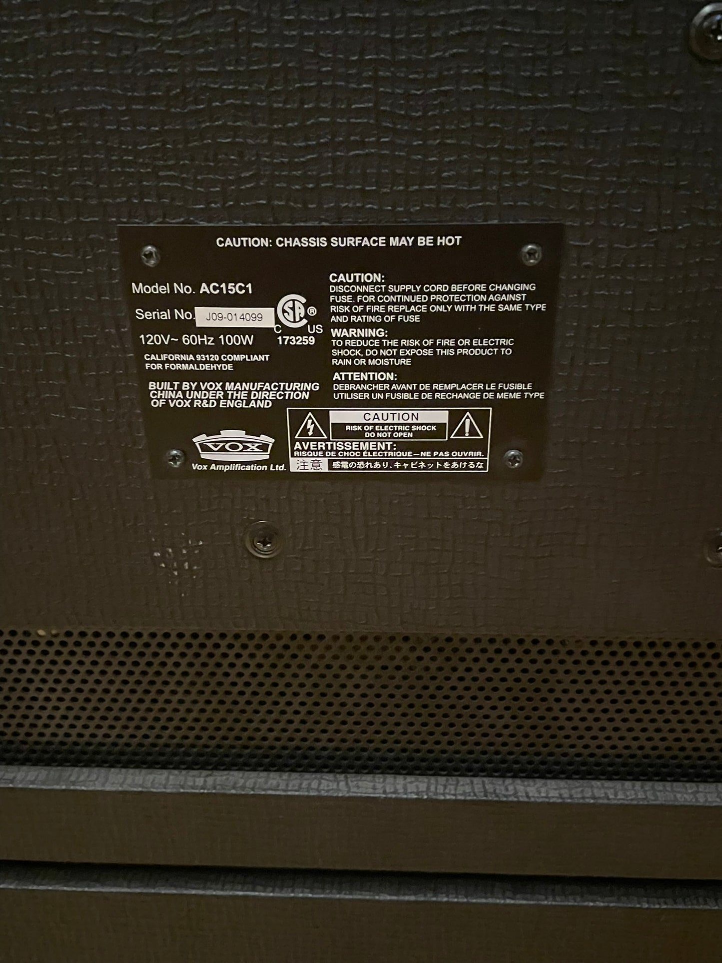 b Vox Amplifier